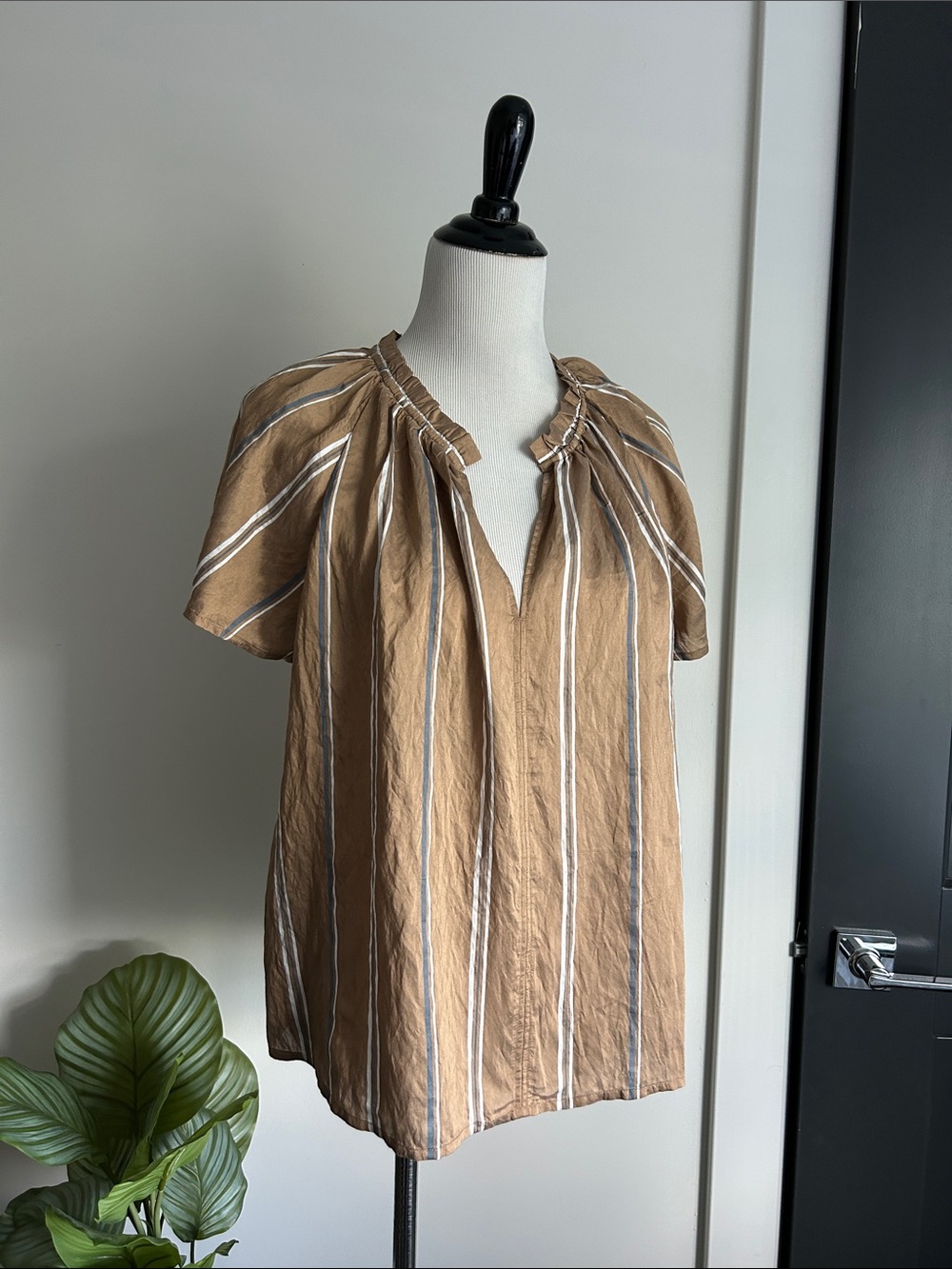 Gap size L 2025 collection brown gray white stripe loose knit top
